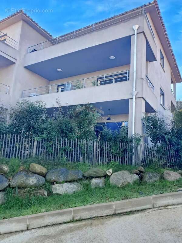 Appartement à SOTTA