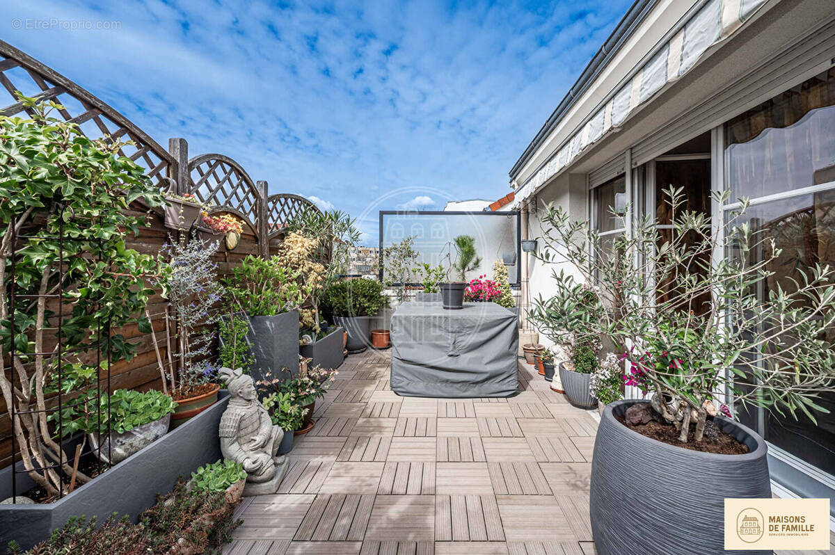 Appartement à HOUILLES