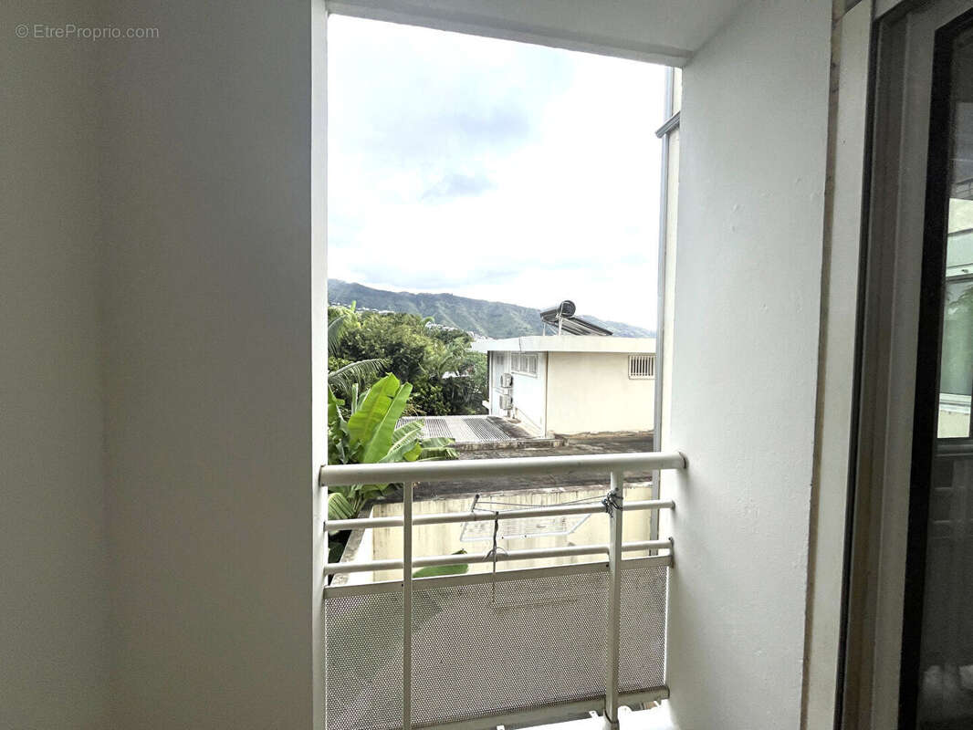 Appartement à SAINT-DENIS