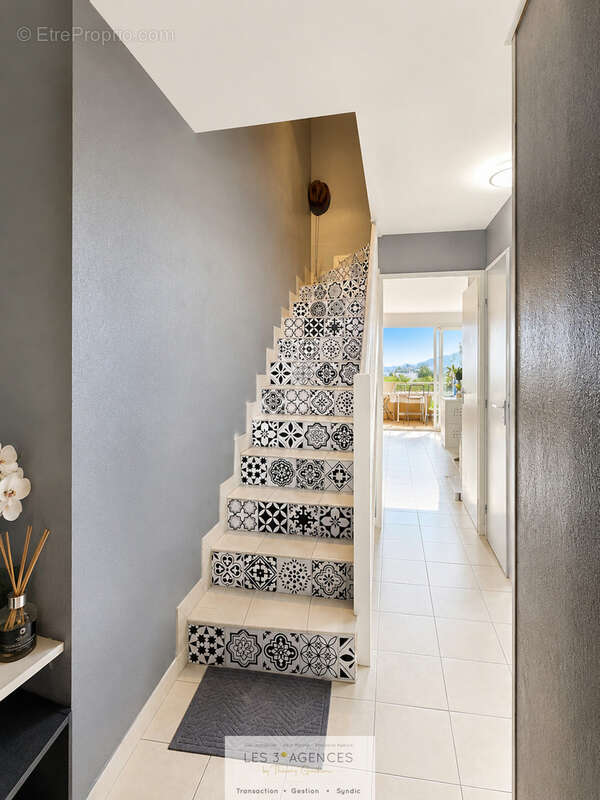 Appartement à GASSIN