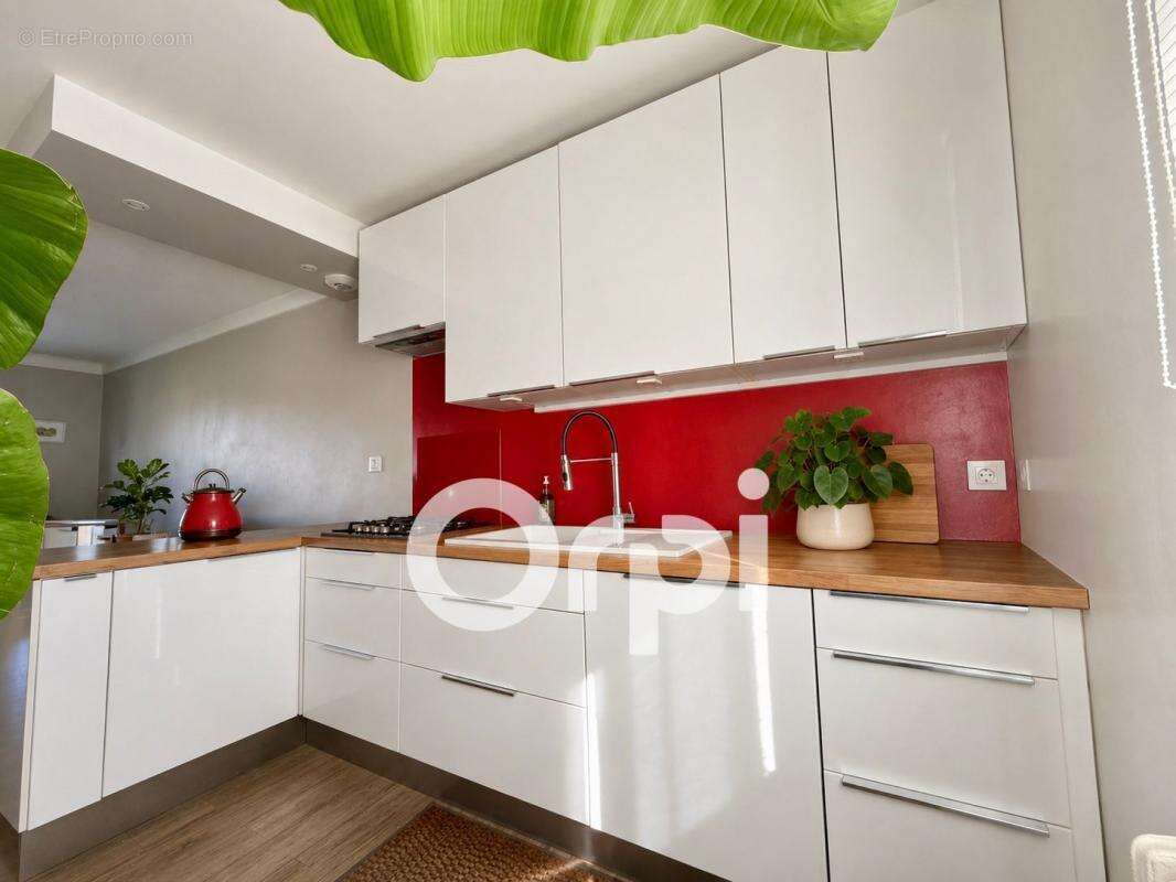 Maison familiale avec jardin et dépendance à Villard-Bonnot - photo 9