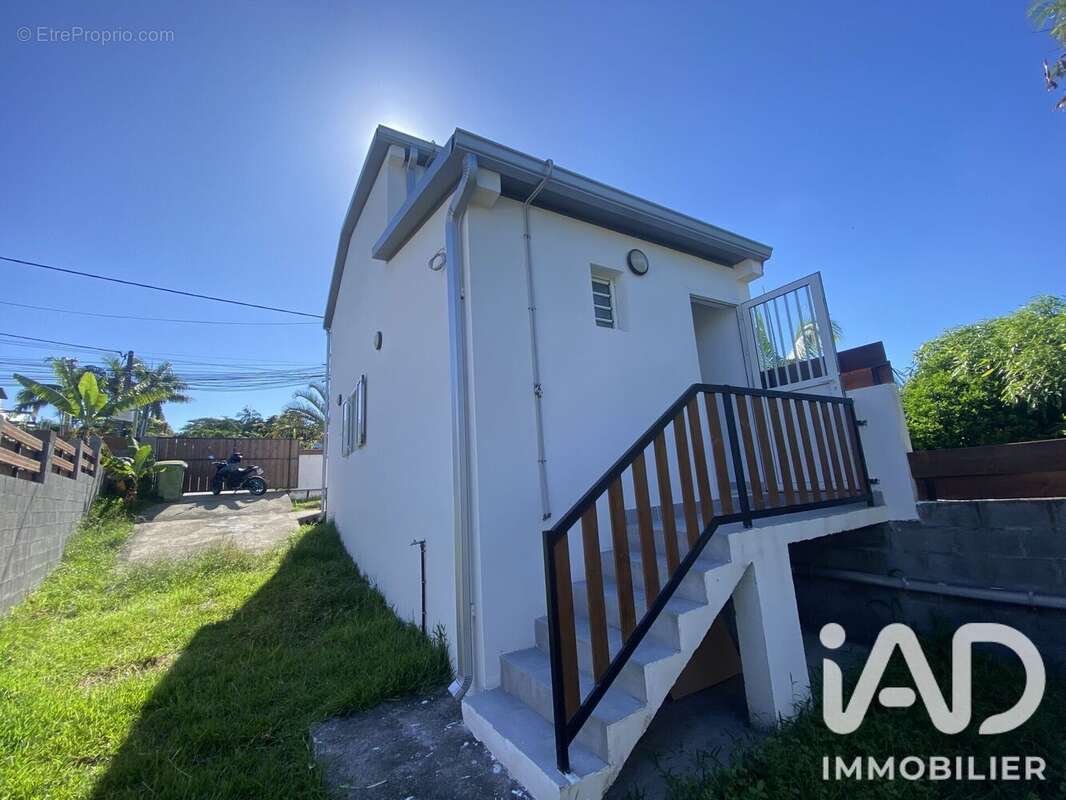 Photo 2 - Maison à LE TAMPON