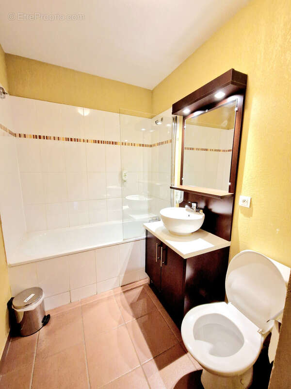 Appartement à SIX-FOURS-LES-PLAGES