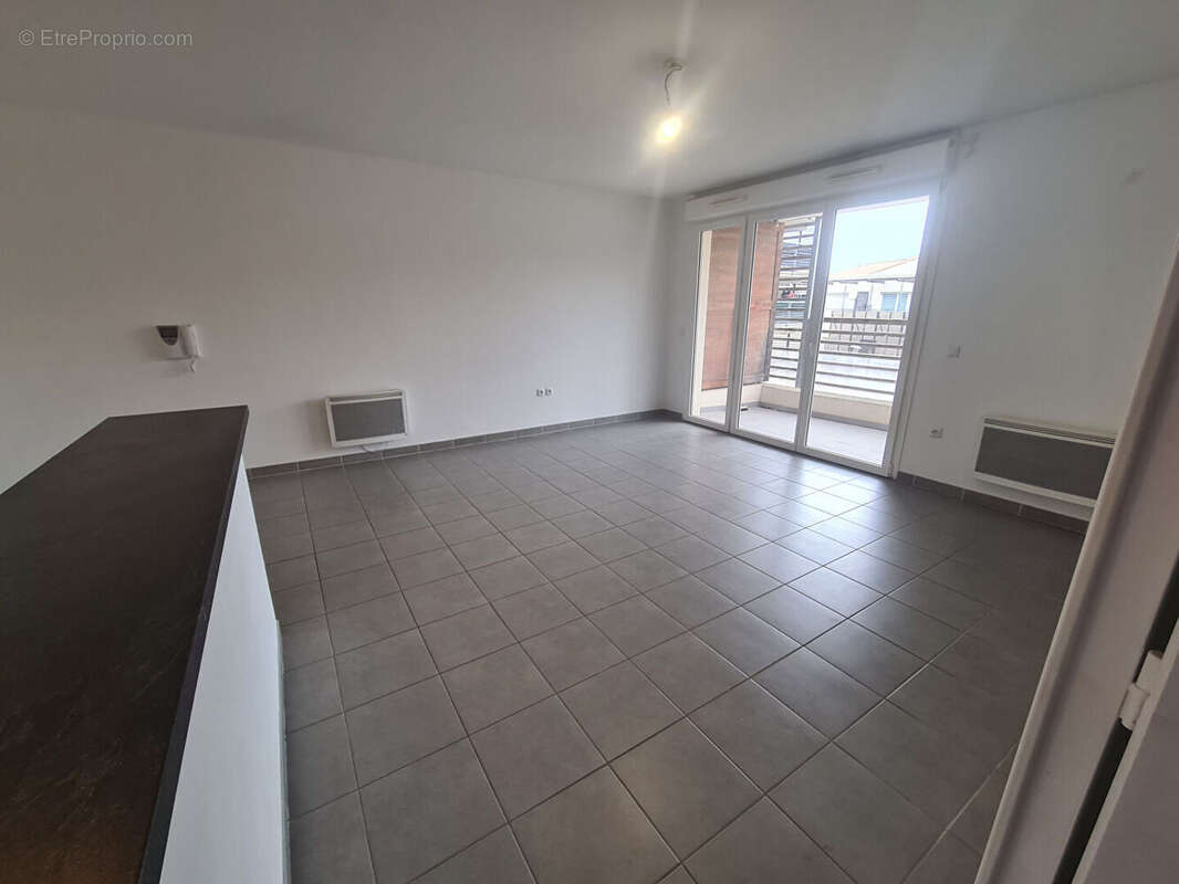 Appartement à SEPTEMES-LES-VALLONS