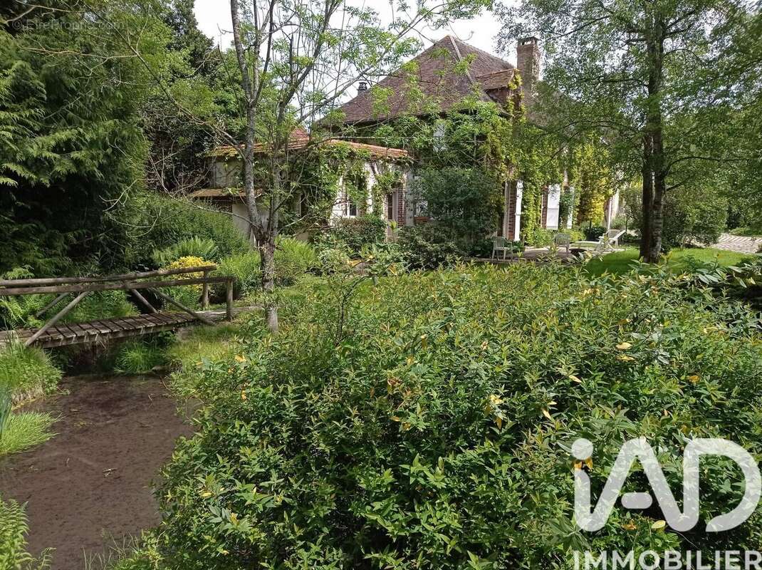 Photo 5 - Maison à SAVIGNY-SUR-CLAIRIS