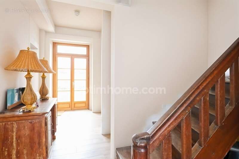 Maison à MAGNAC-LAVAL