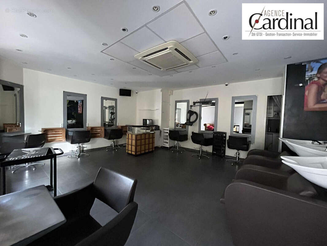 Commerce à MARSEILLE-4E