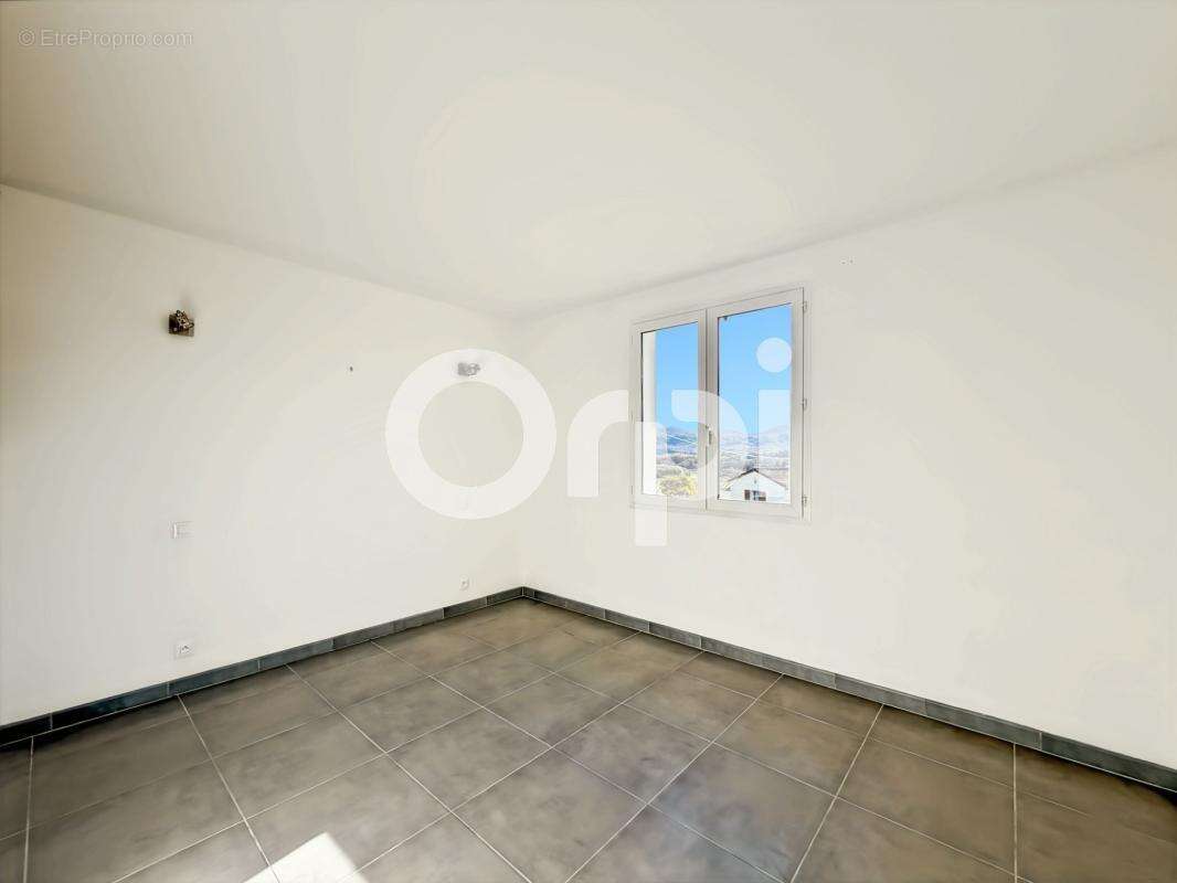 Maison à SAINT-ALBAN-AURIOLLES