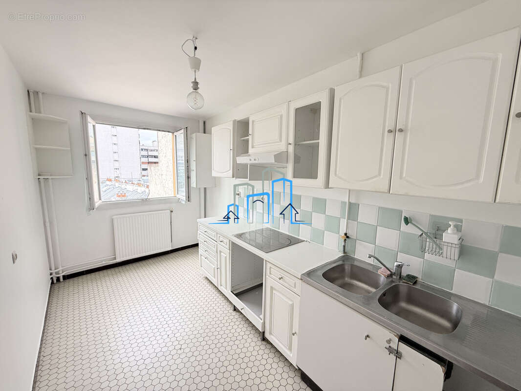 Appartement 63 m² à Paris-11e  - photo 4