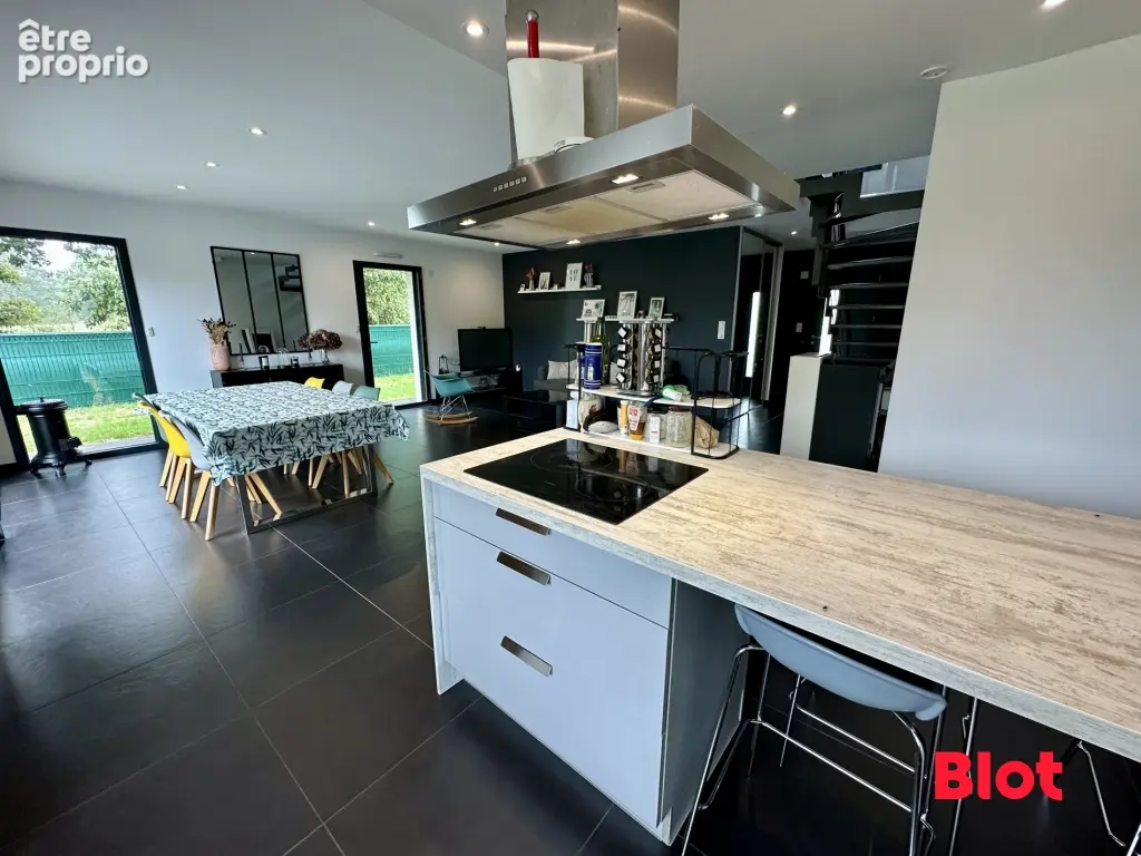 Maison 6 pièces 151 m² à vendre à Montfort-Sur-Meu (35160) - photo 7