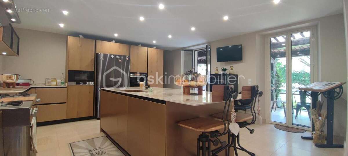 Maison à DRAGUIGNAN