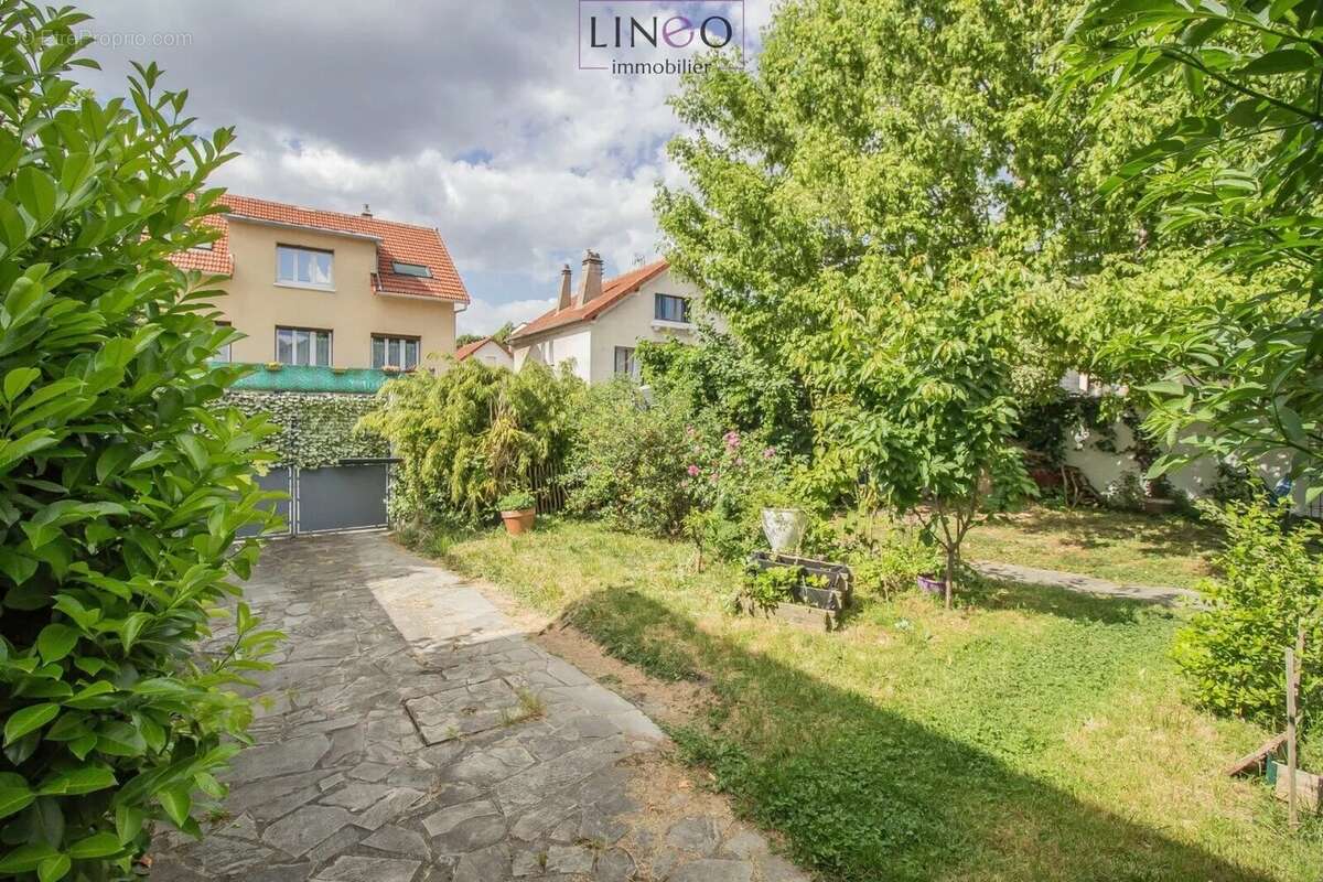 Maison à CHOISY-LE-ROI