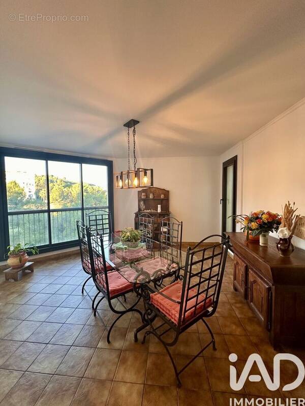 Photo 1 - Appartement à CARROS