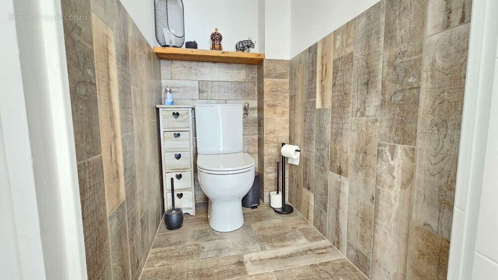 Maison 72 m² à Echire  - photo 8