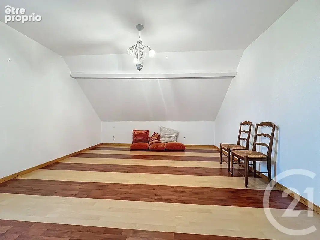 Maison 6 pièces 143 m² à vendre à Rampillon (77370) - photo 13