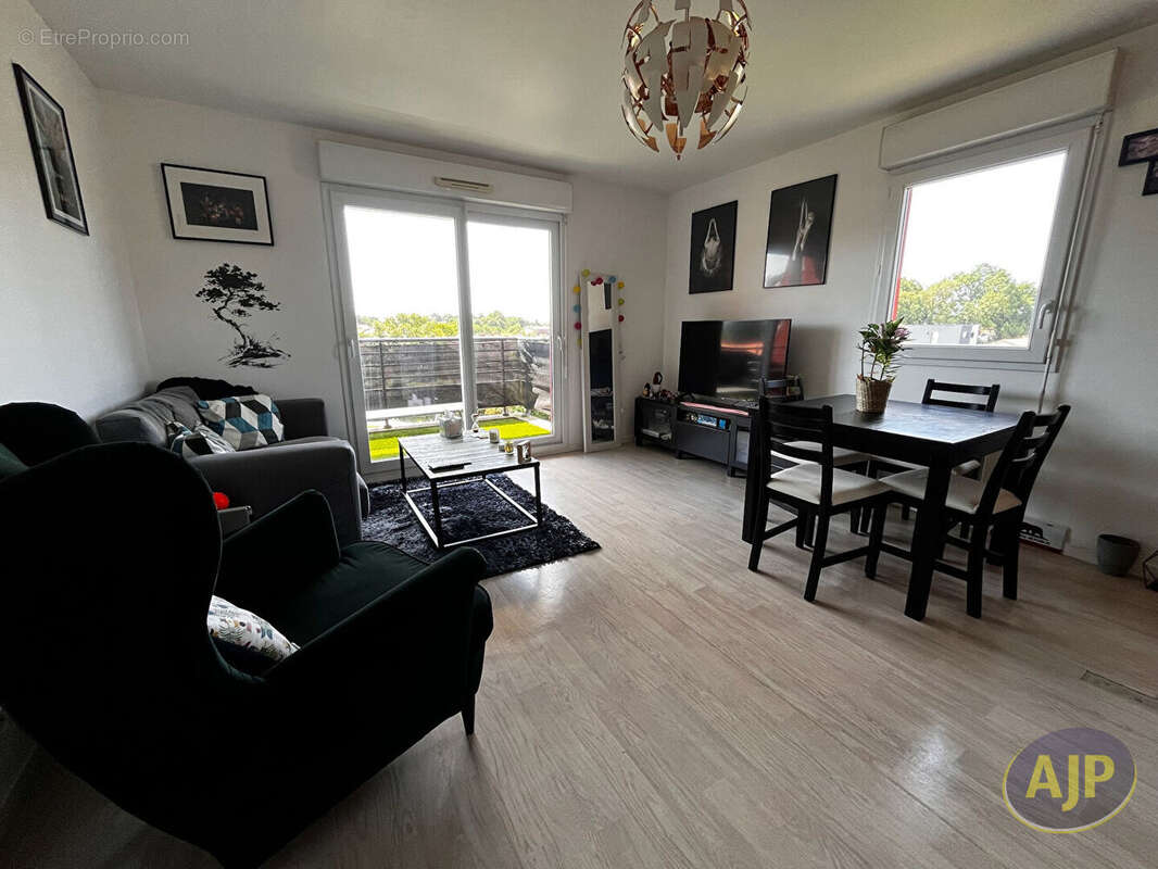Appartement à LE LOROUX-BOTTEREAU