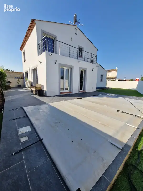 -Exclusivité-Saint Marcel- villa R+1 avec piscine et garage - photo 18