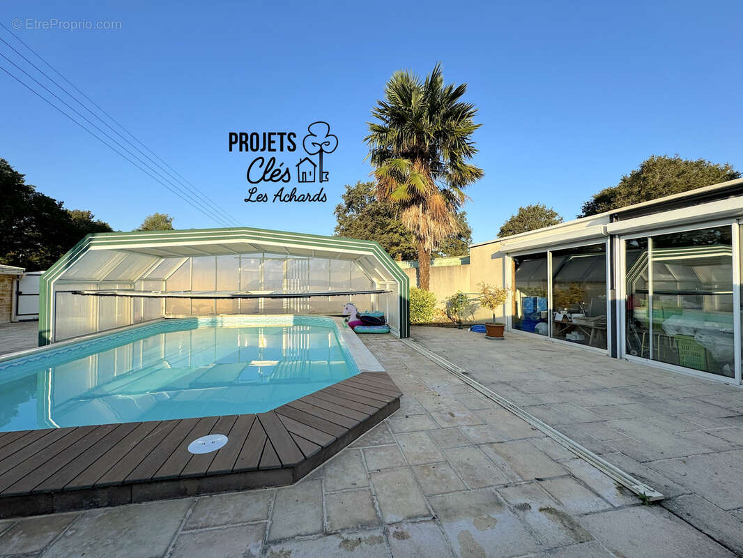 Maison de caractère - 4 chambres - avec piscine, dépendances et excellentes performances énergétiques - photo 14