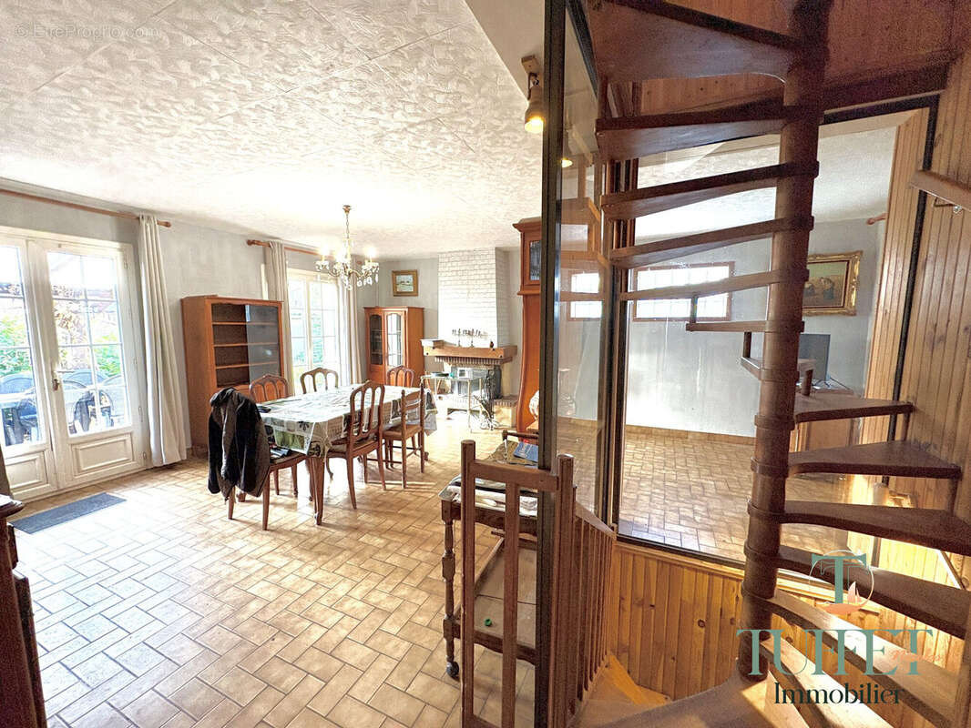 Maison à LA TREMBLADE