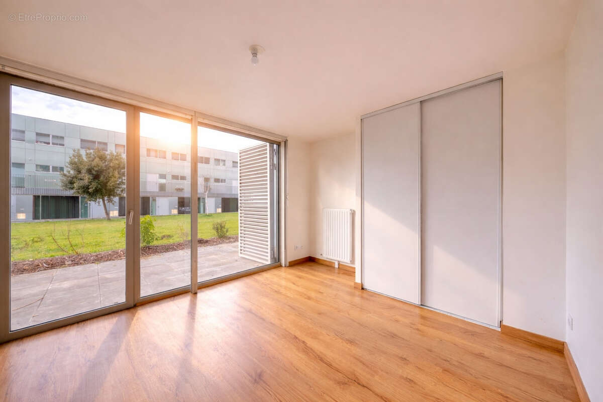 Appartement à SAINT-JACQUES-DE-LA-LANDE