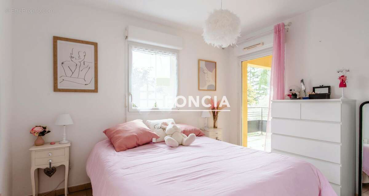 Appartement à GRANS