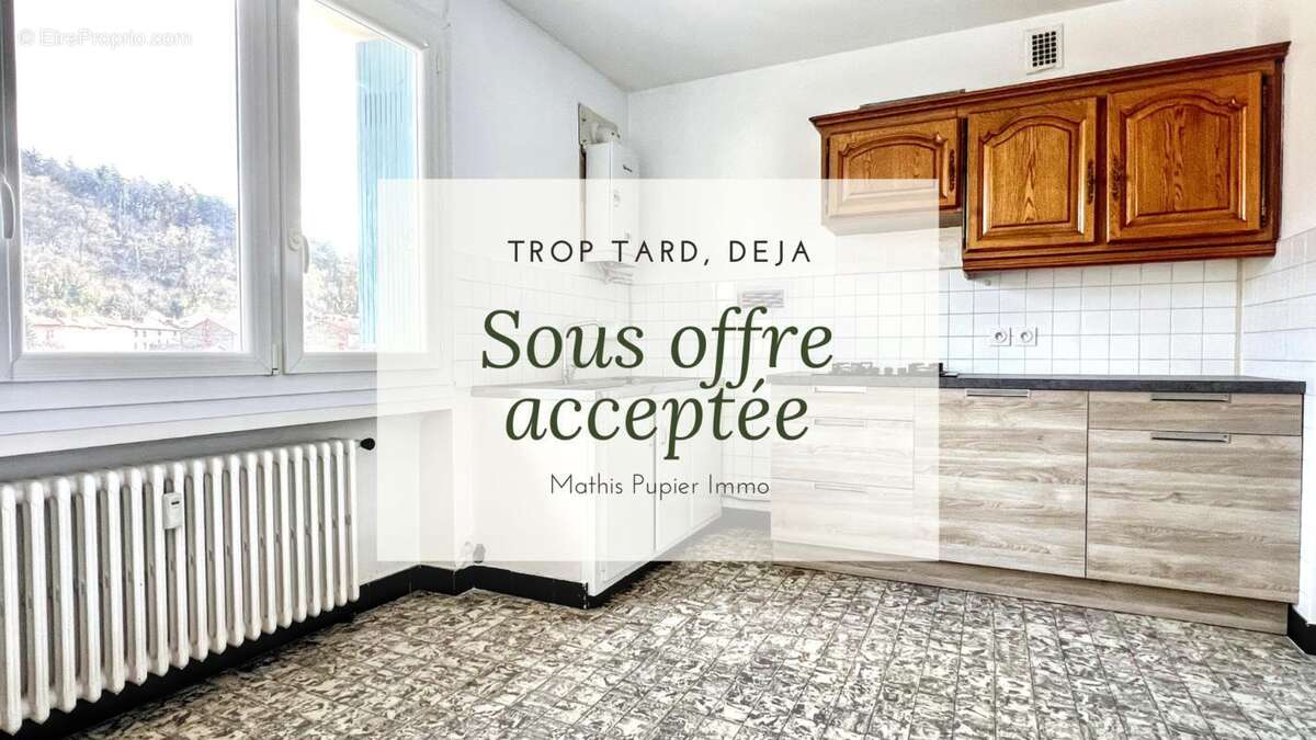 Appartement à UNIEUX