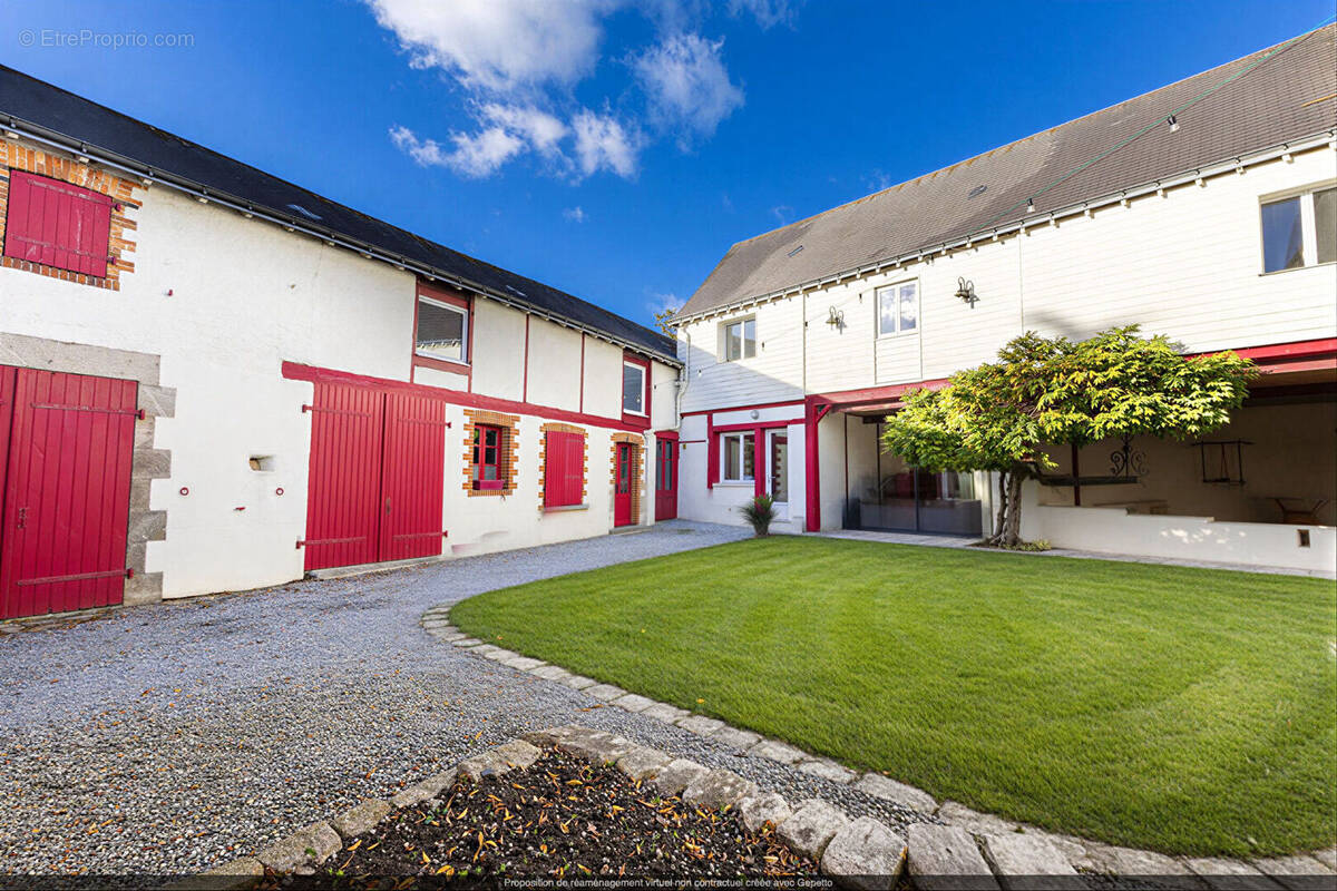 Maison à VIEILLEVIGNE