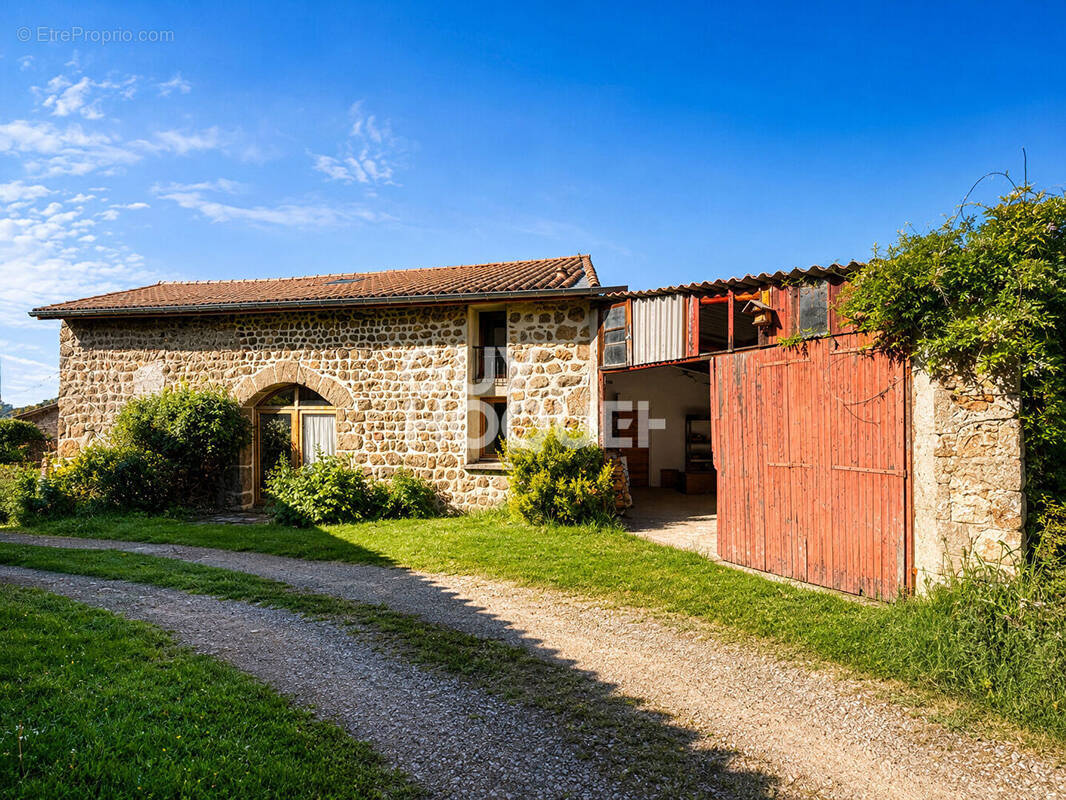 Maison à VERRIERES-EN-FOREZ