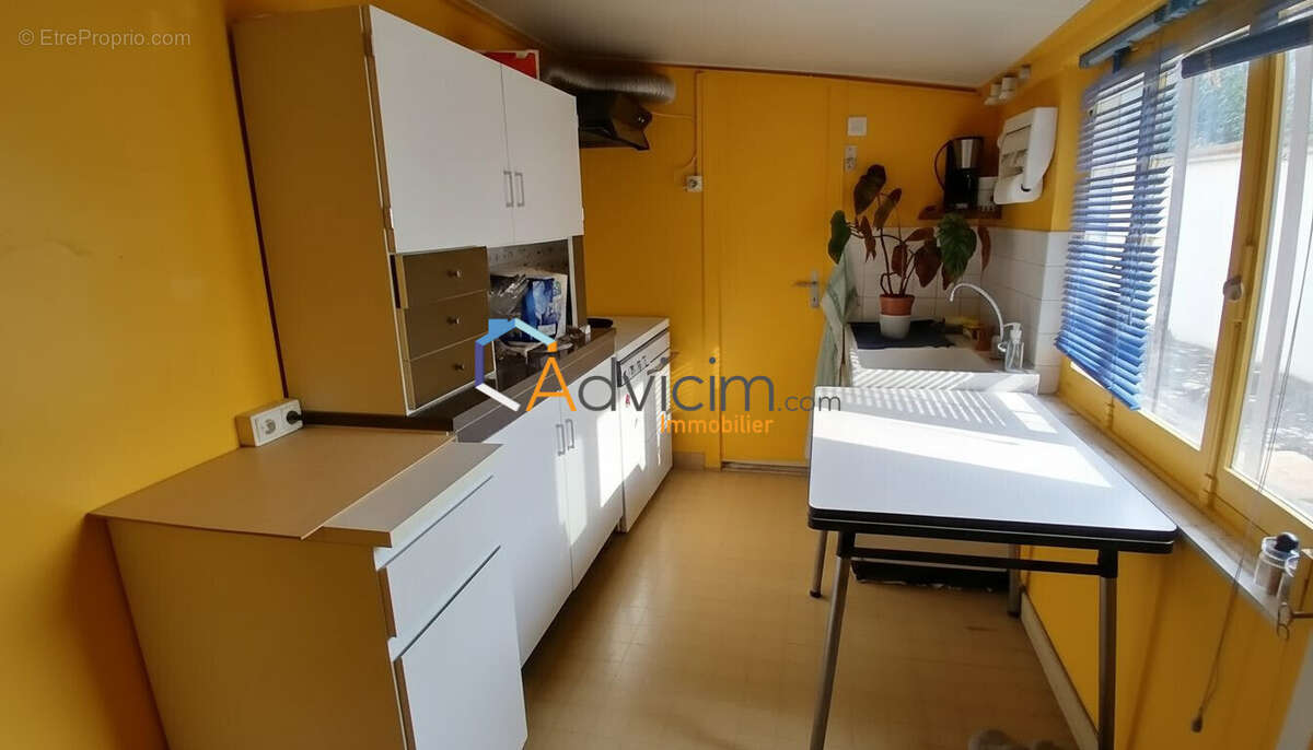 Maison à CHARENTON-DU-CHER