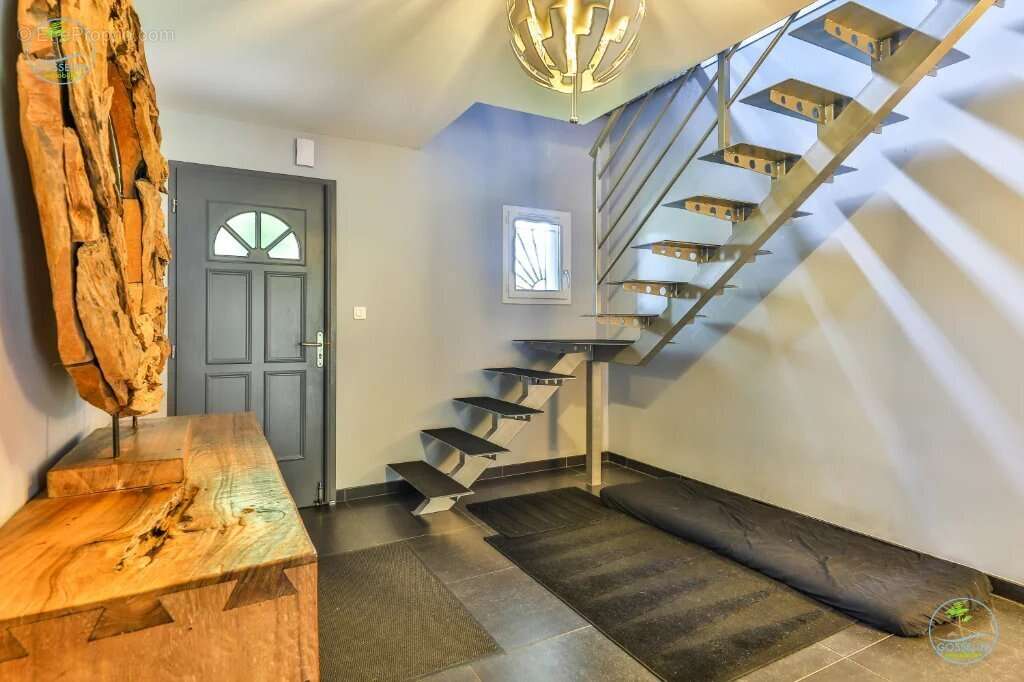 Maison à PARENTIS-EN-BORN