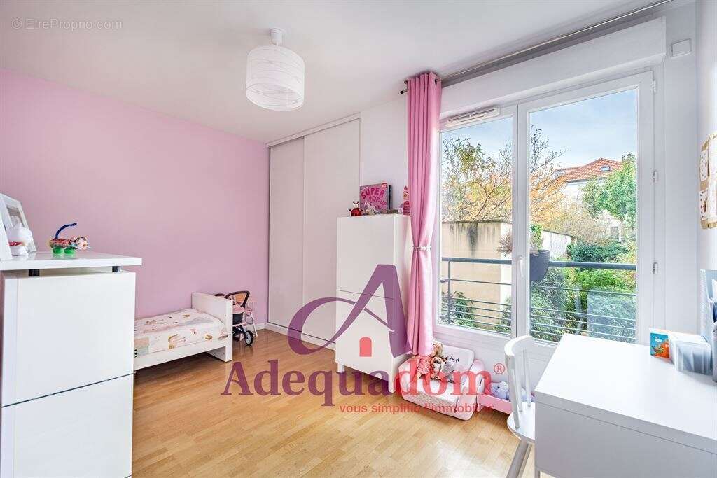 Appartement à BOIS-COLOMBES