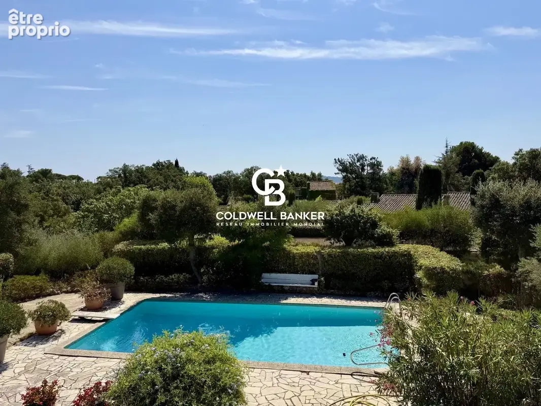 ÉLÉGANTE BASTIDE PROVENÇALE Au cœur du Golf de Beauvallon – Grimaud - photo 16