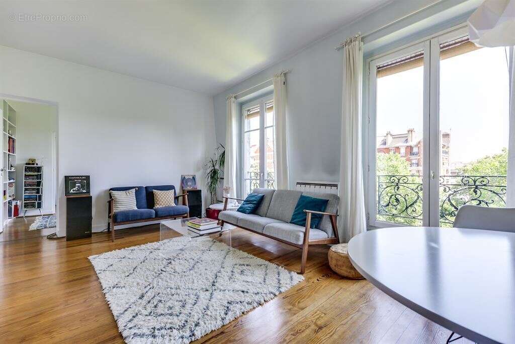 Appartement à PARIS-12E