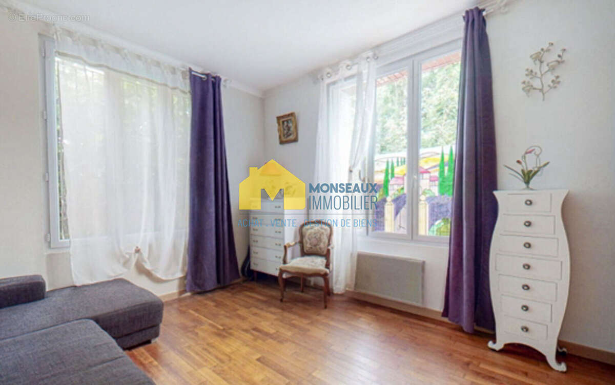 Appartement à LONGPONT-SUR-ORGE