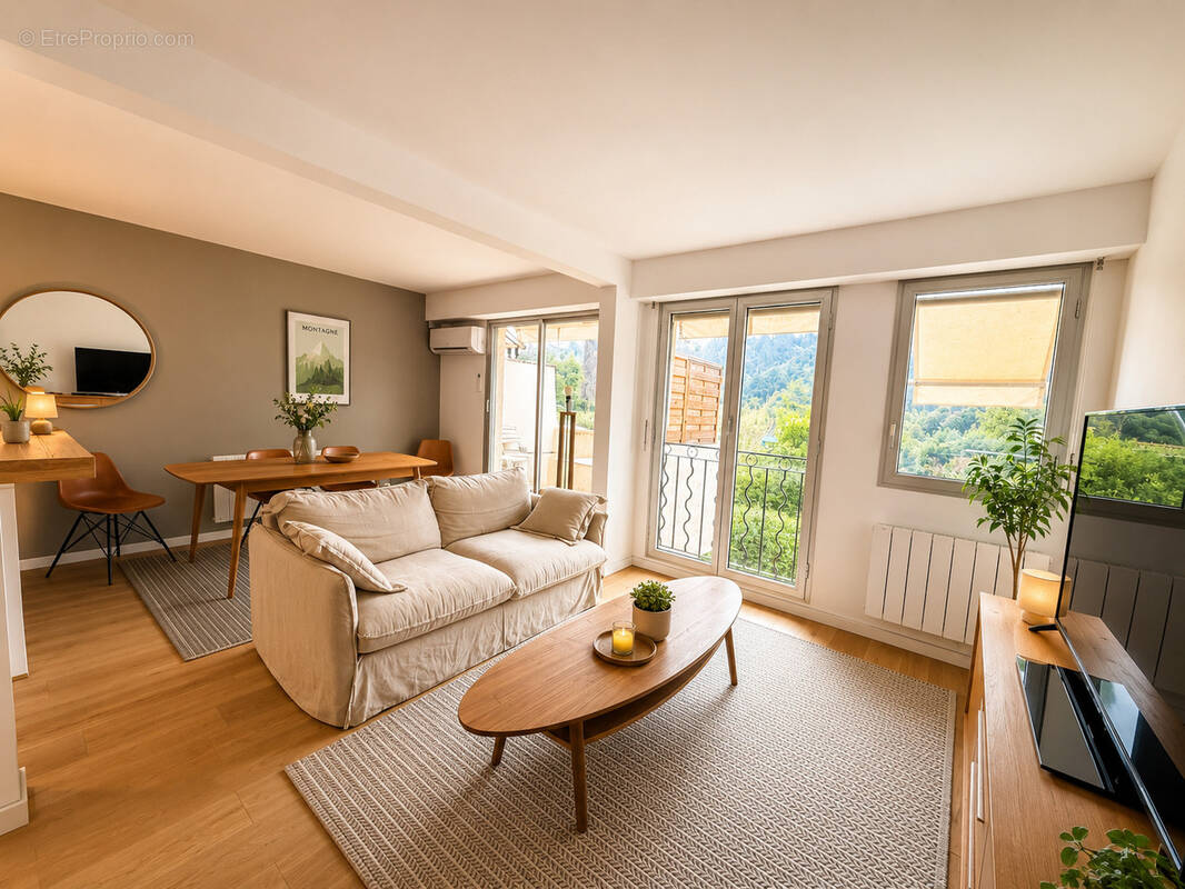 Appartement à SAINT-TROPEZ