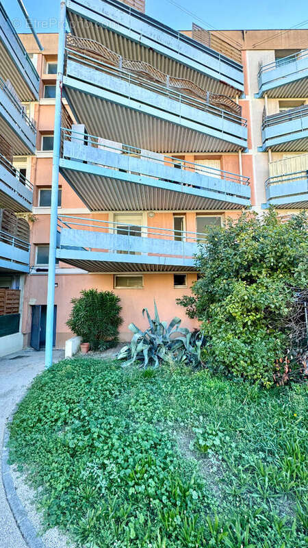 Appartement à SORGUES