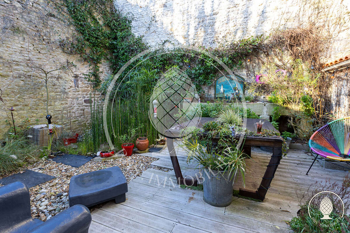 Maison à NIEUL-SUR-MER