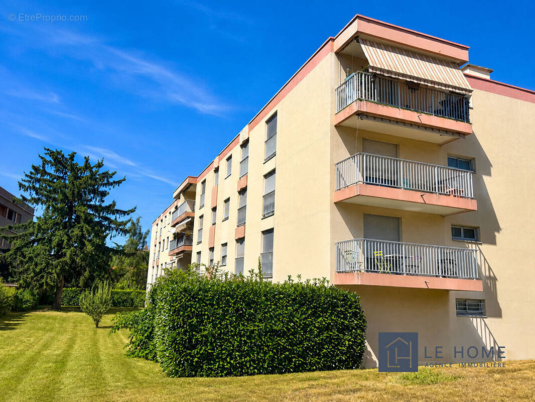 Appartement à TASSIN-LA-DEMI-LUNE