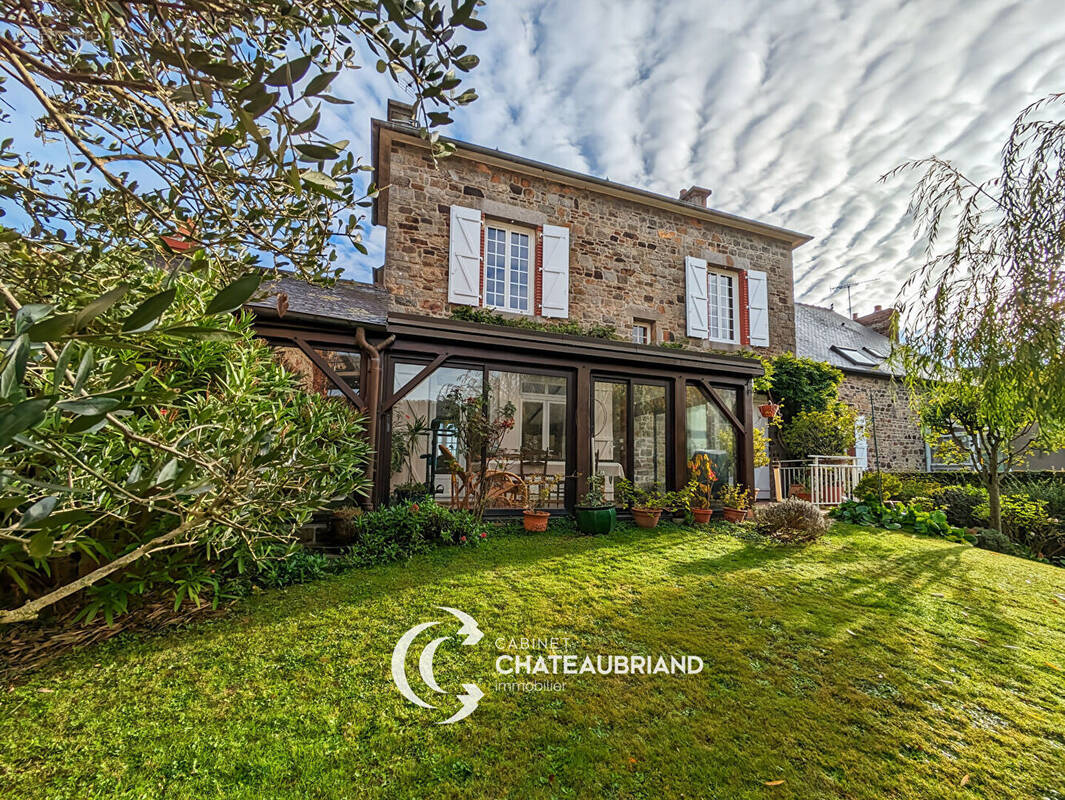 Maison à DOL-DE-BRETAGNE