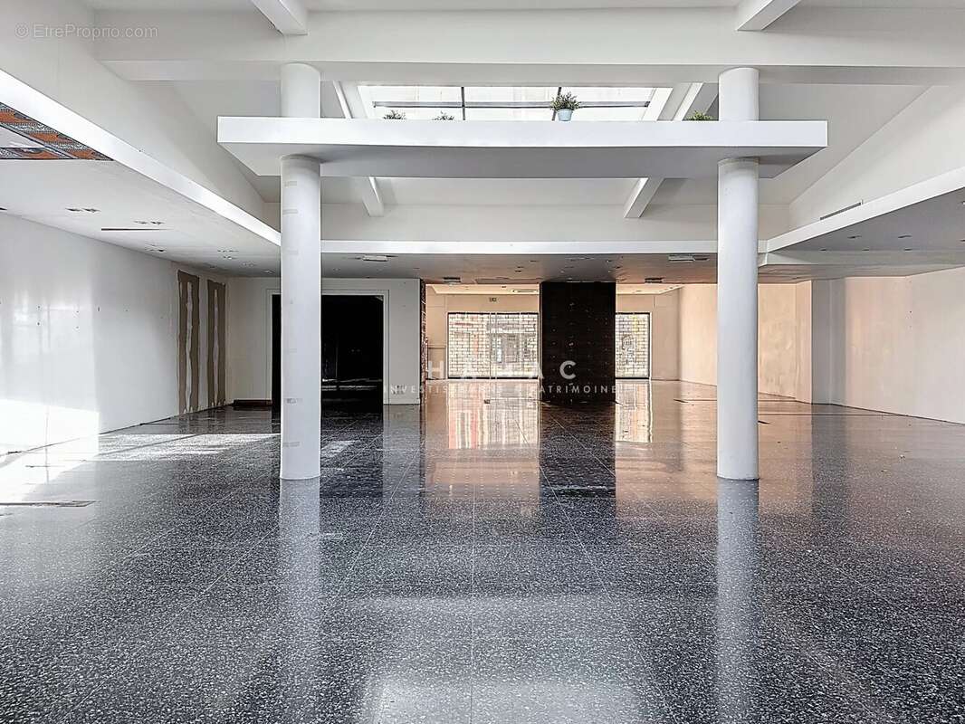 Commerce à SAINT-TROPEZ