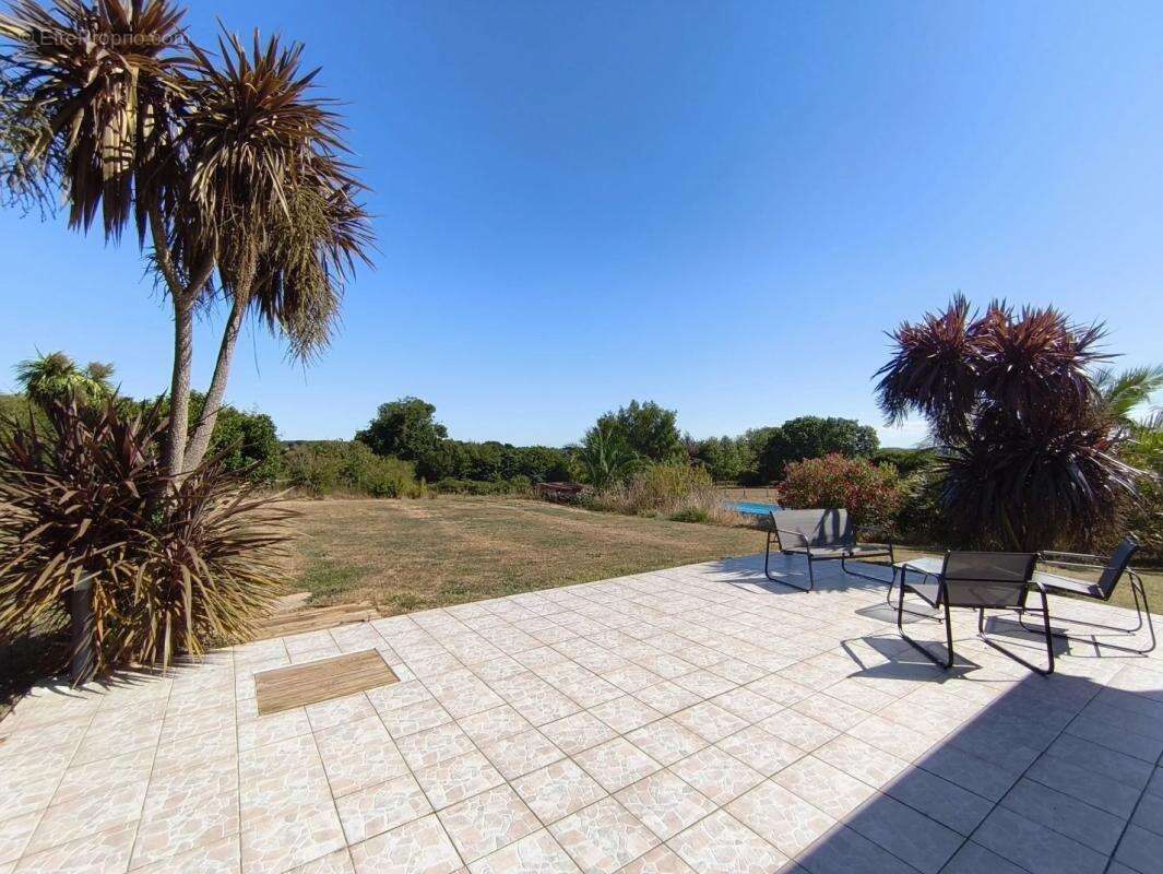 Maison 104 m² à Brillevast  - photo 2