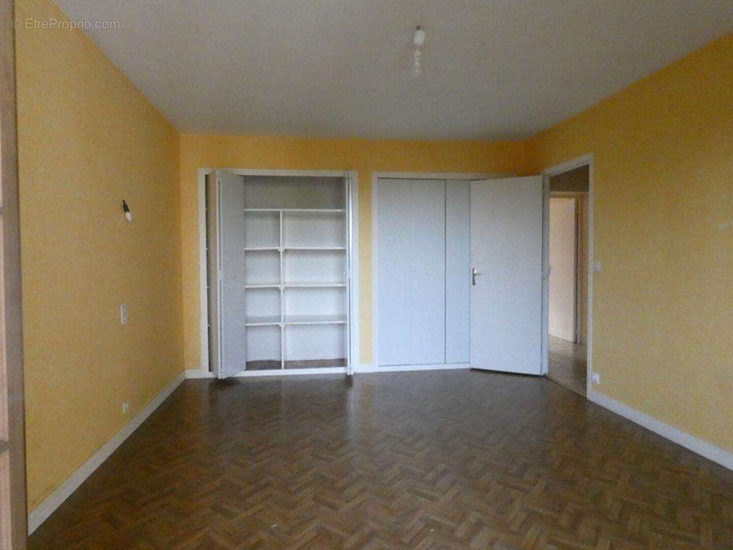 Maison à SAINT-PIERRE-DE-PLESGUEN