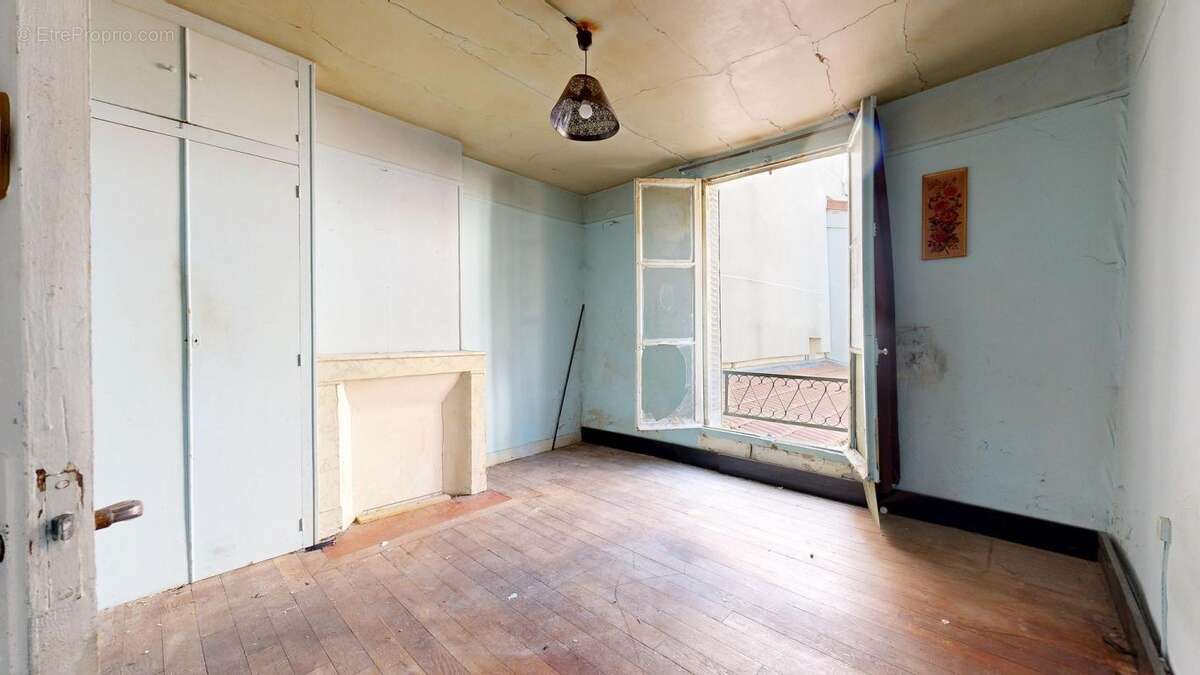 Appartement à CLICHY