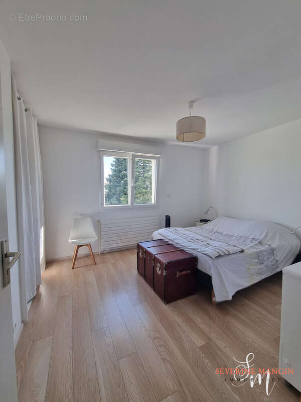 Appartement 84 m² à Romans-Sur-Isere  - photo 4