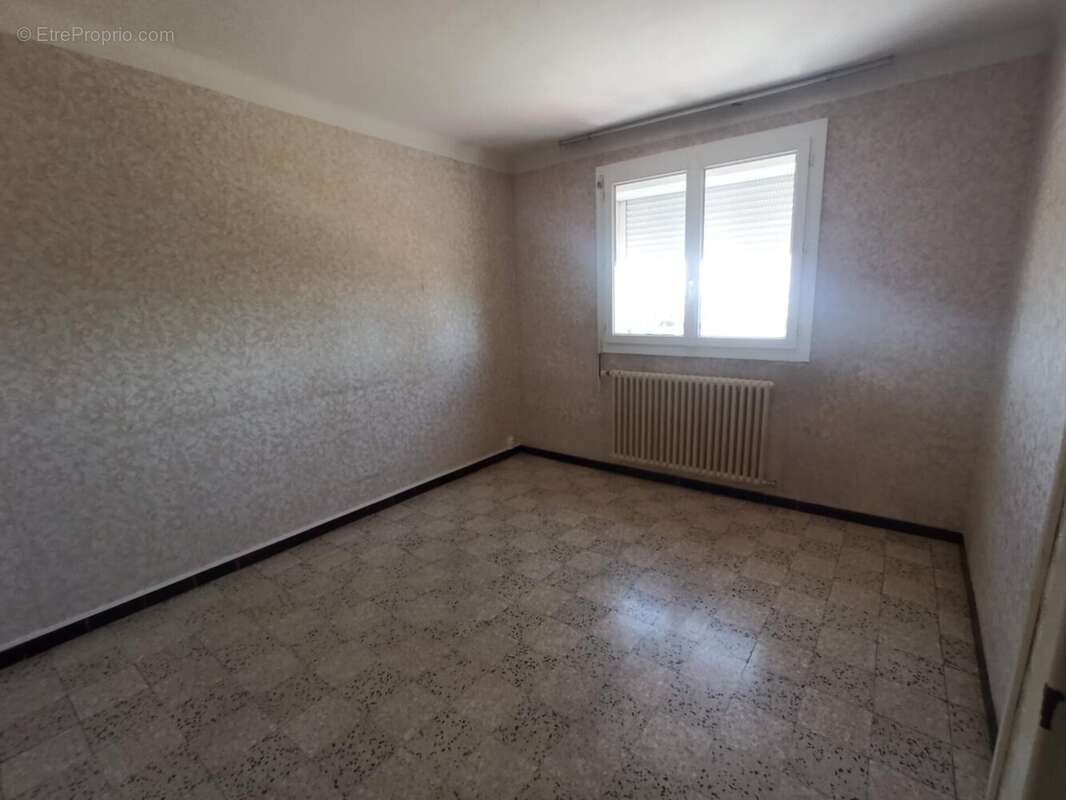 Appartement à PORT-DE-BOUC