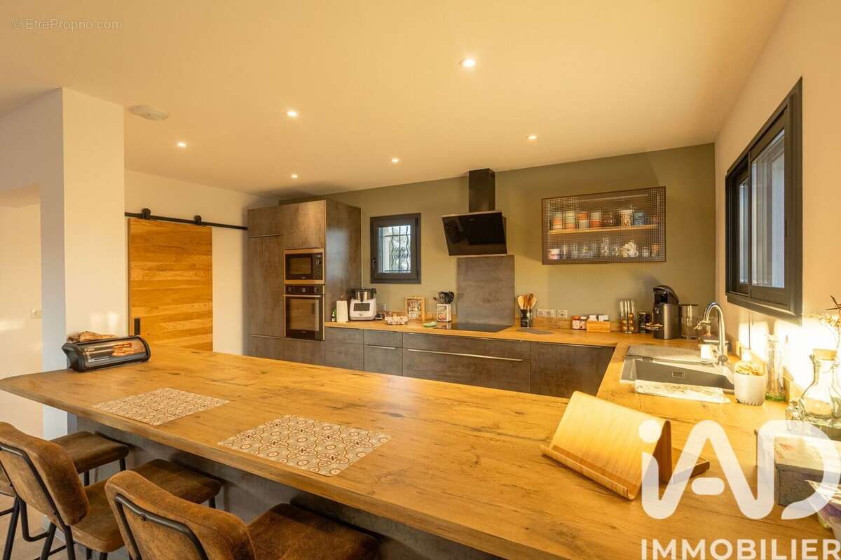 Photo 4 - Maison à ARLES