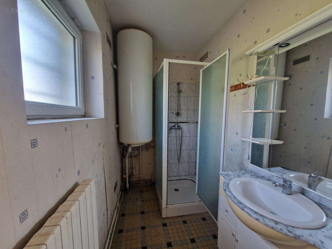 Maison à FATINES
