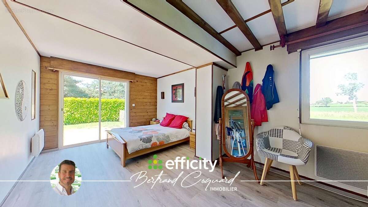 Maison 200 m² à Saint-Jodard  - photo 9