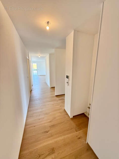 Appartement à FERNEY-VOLTAIRE