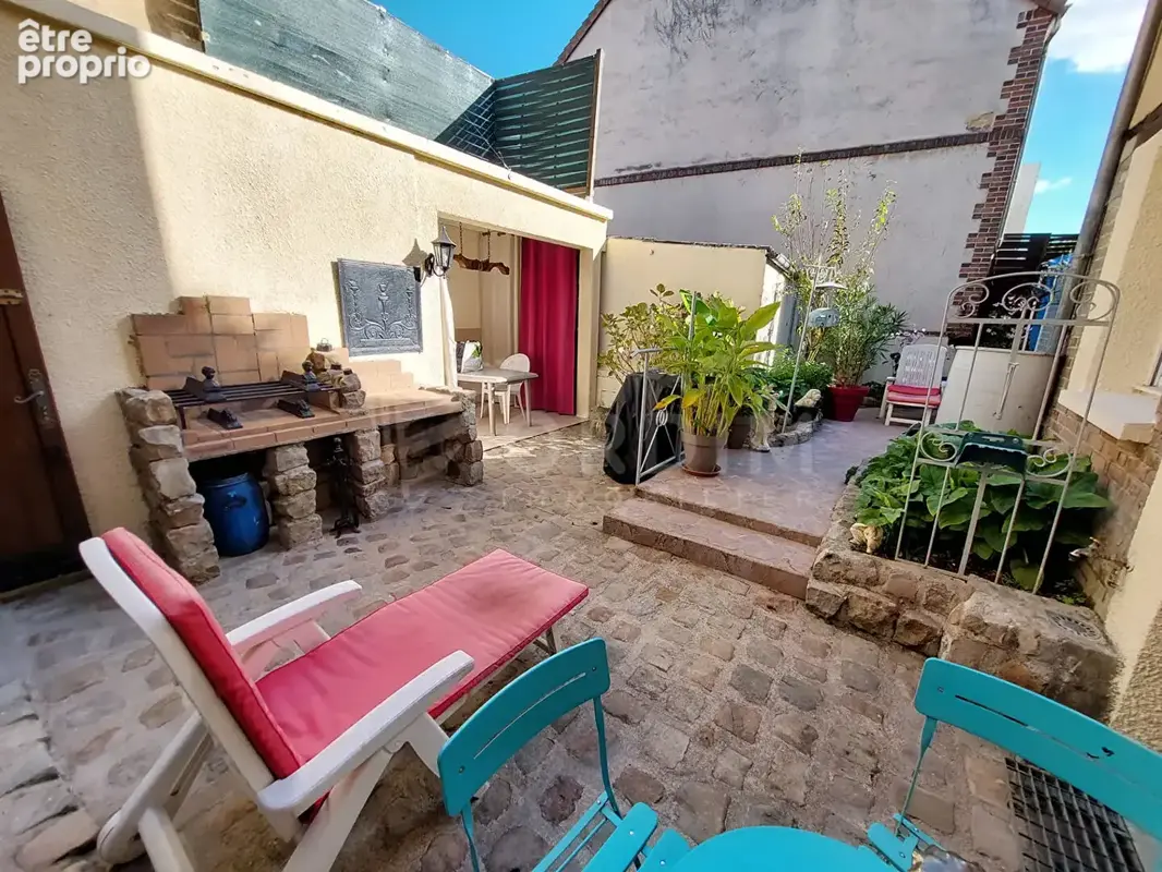Maison à SENS
